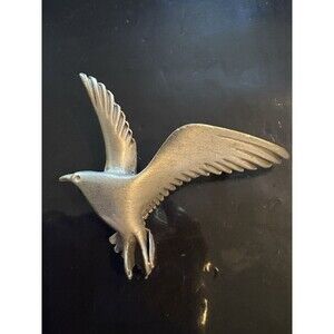 Vintage Pewter Seagull in Flight Brooch Pendant Gull Bird Pin